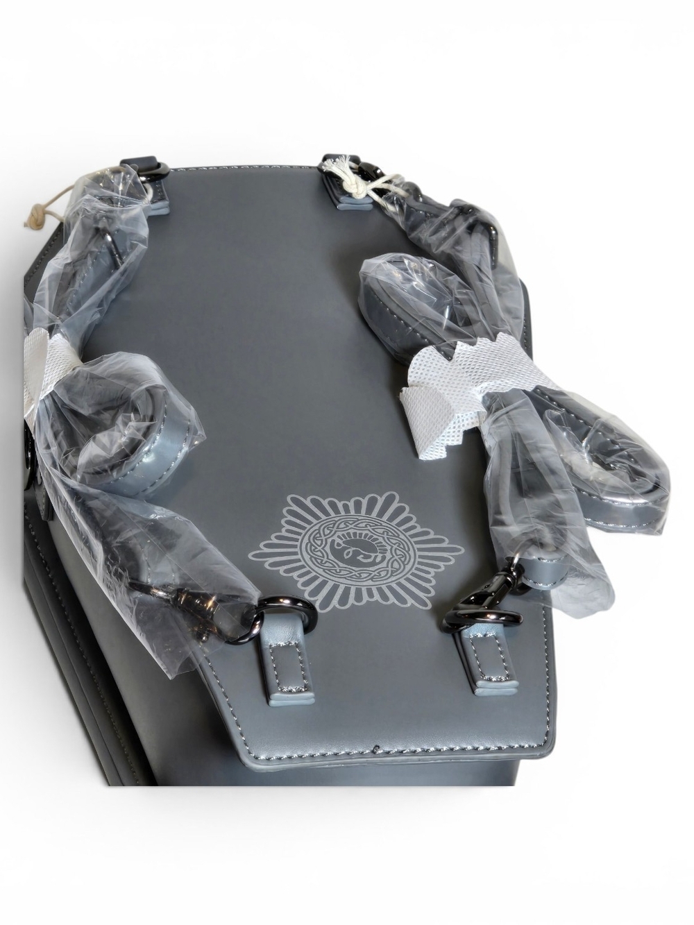 Loungefly Universal Monsters Dracula Coffin Convertible Backpack EE Exclusive NW - Picture 8 of 8